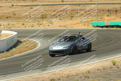 media/May-31-2025-CalClub SCCA (Sat) [[2c1a04e1ee]]/Qualifying/Group 1/Turn 4/